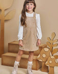 Conjunto de Blusa em Meia Malha com Salopete em Malha Veludo Cotelê Bordado 93486 Infanti Infantil Menina