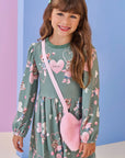 Vestido em Malha Fresh. Acompanha Bolsa em Pelo Carneirinho 91816 Infanti Infantil Menina