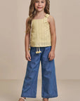 Conjunto de Bata em Blend de Linho Bordado com Calça Mariner em Jeans 98883 Infanti Infantil Menina