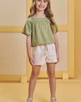 Conjunto de Blusa Bata em Viscose Bordado Flores e Shorts em Sarja com Elastano 85460 Infanti Infantil Menina