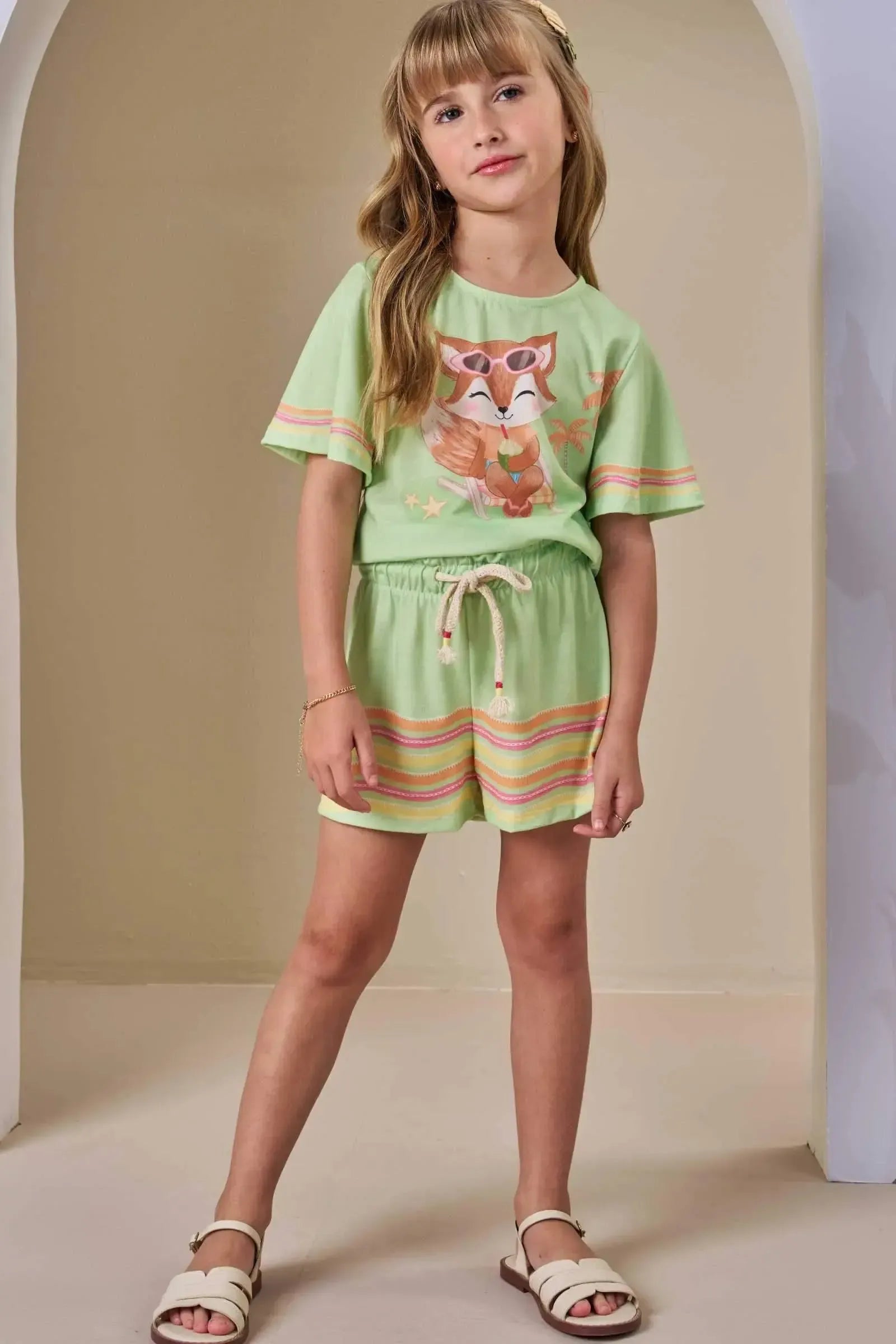 Conjunto de Blusa Boxy e Shorts em Malha Fresh 86517 Infanti Infantil Menina
