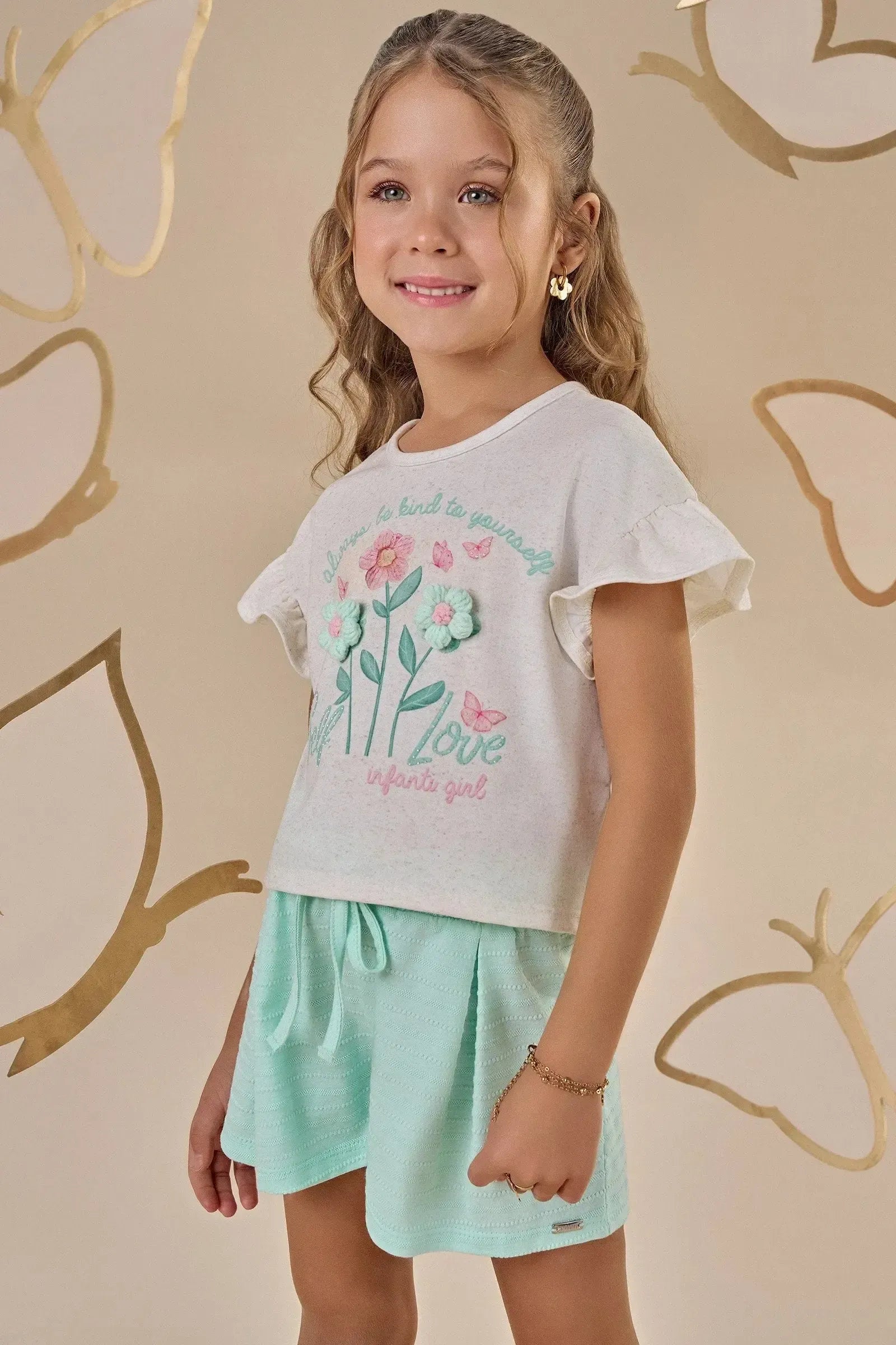Conjunto de Blusa Boxy em Malha Power e Shorts em Malha Textura 87759 Infanti Infantil Menina