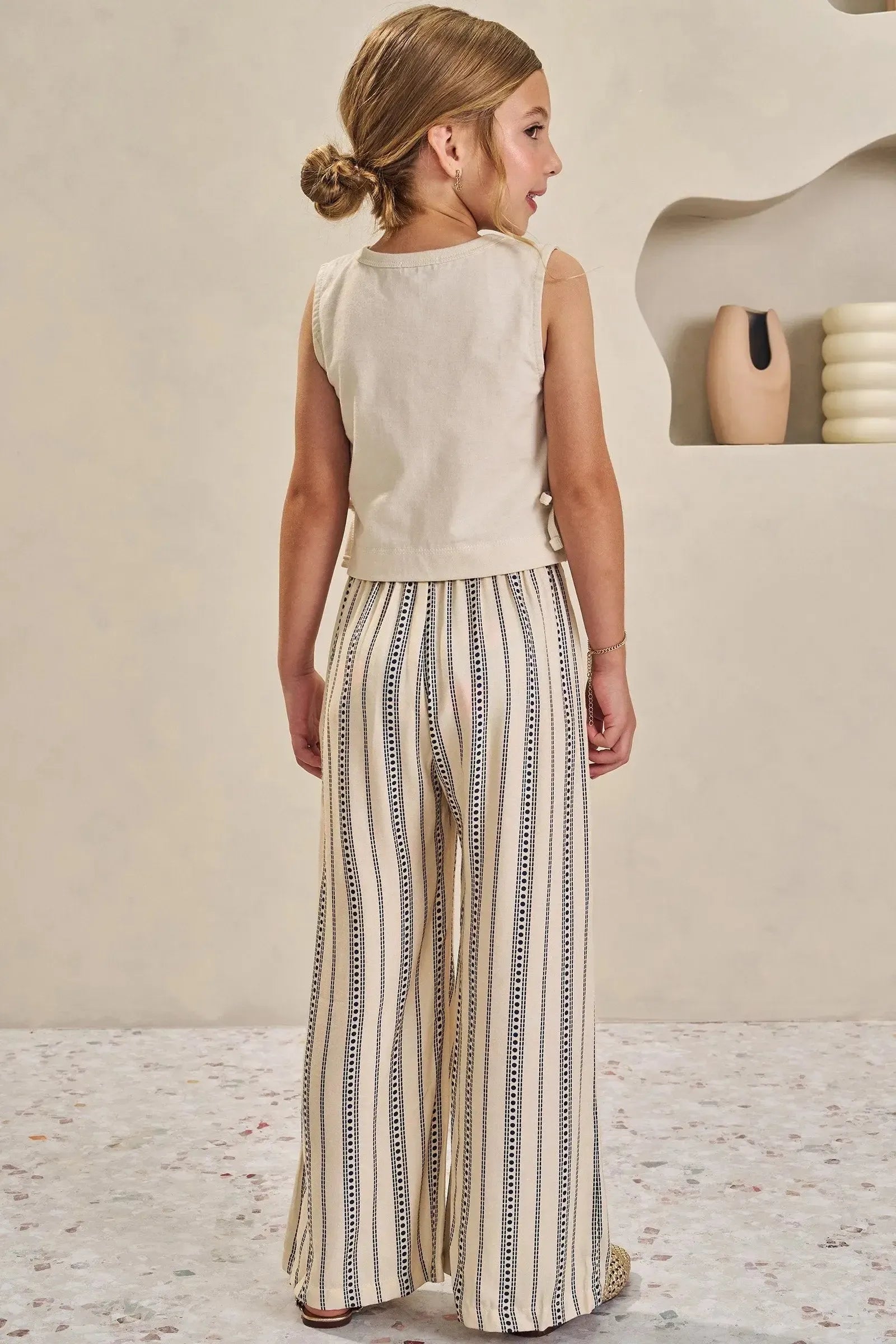 Conjunto de Blusa Boxy em Meia Malha e Calça em Viscose 84603 Infanti Infantil Menina