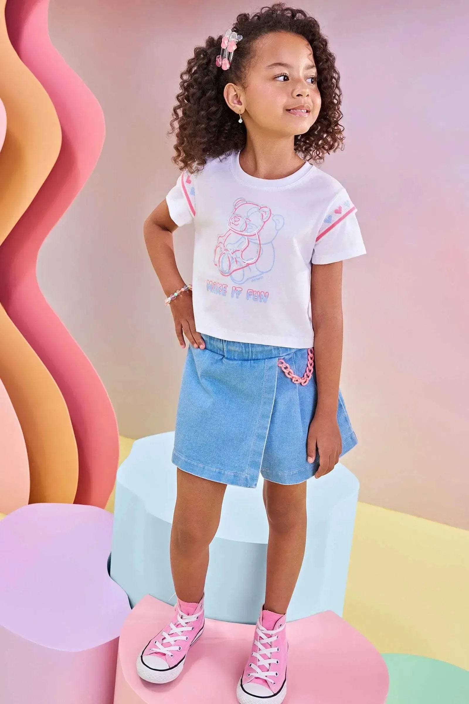 Conjunto de Blusa Boxy em Meia Malha e Short Saia em Jeans com Elastano 83449 Infanti Infantil Menina