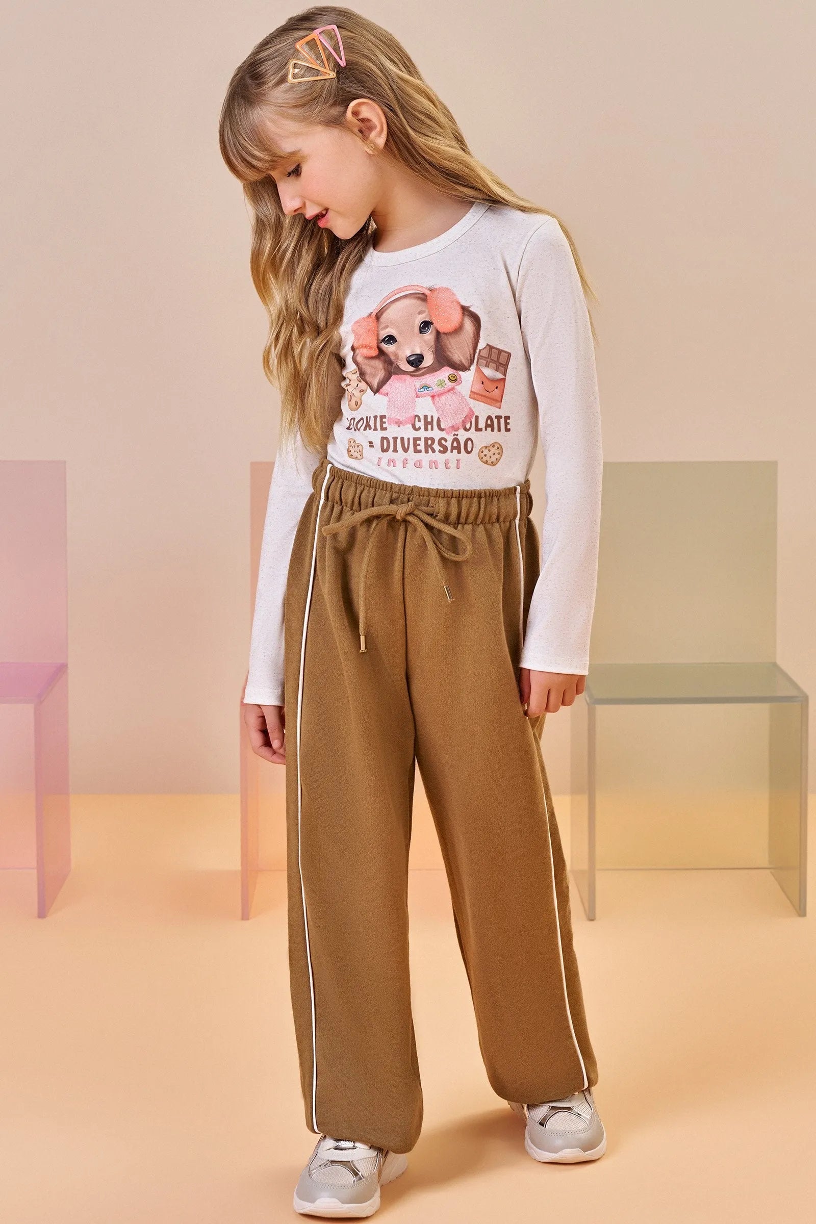 Conjunto de Blusa em Malha Power e Calça Wide Leg em Moletom sem Pelúcia 92504 Infanti Infantil Menina