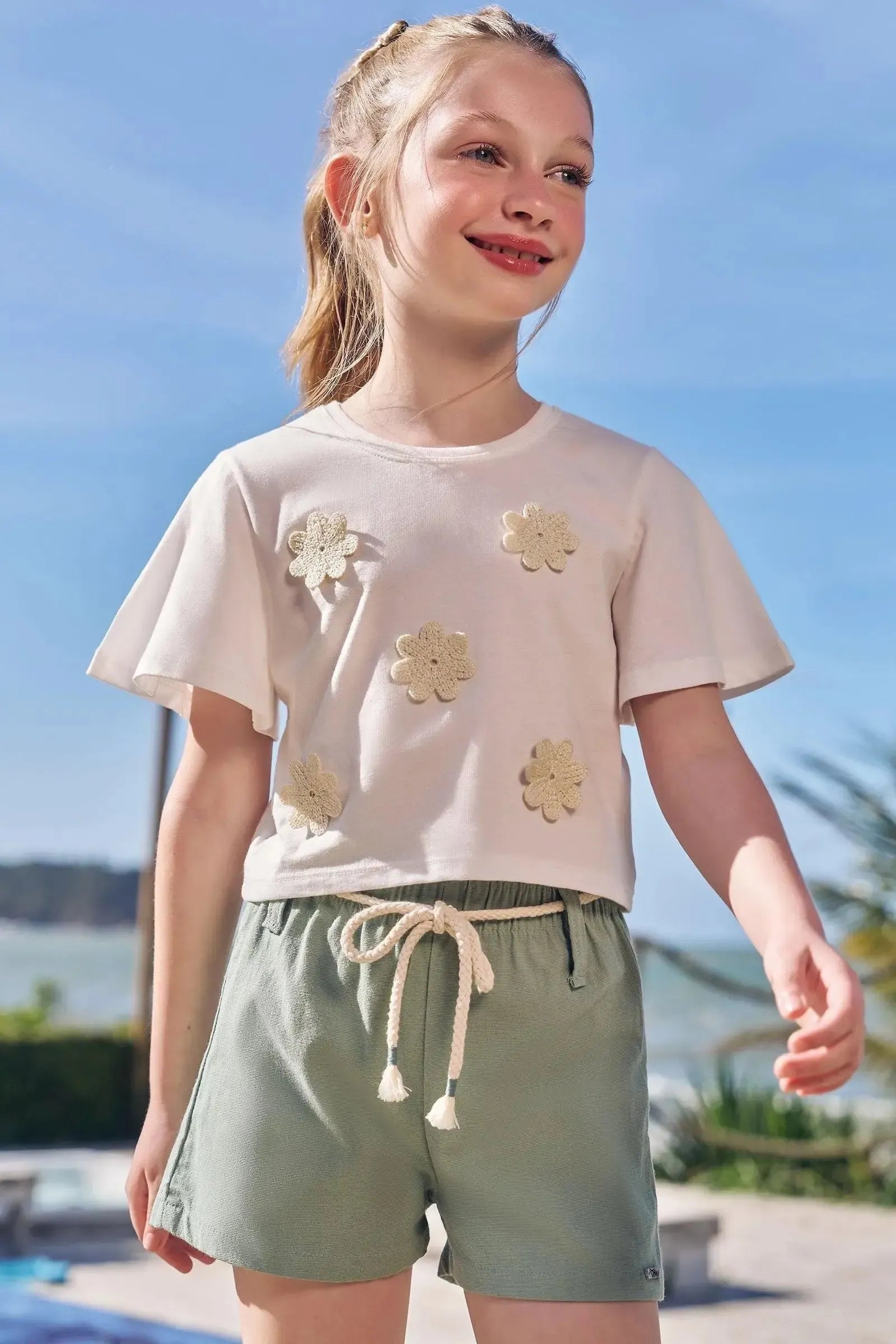 Conjunto de Blusa em Meia Malha e Shorts em Linho com Elastano 97539 Infanti Infantil Menina