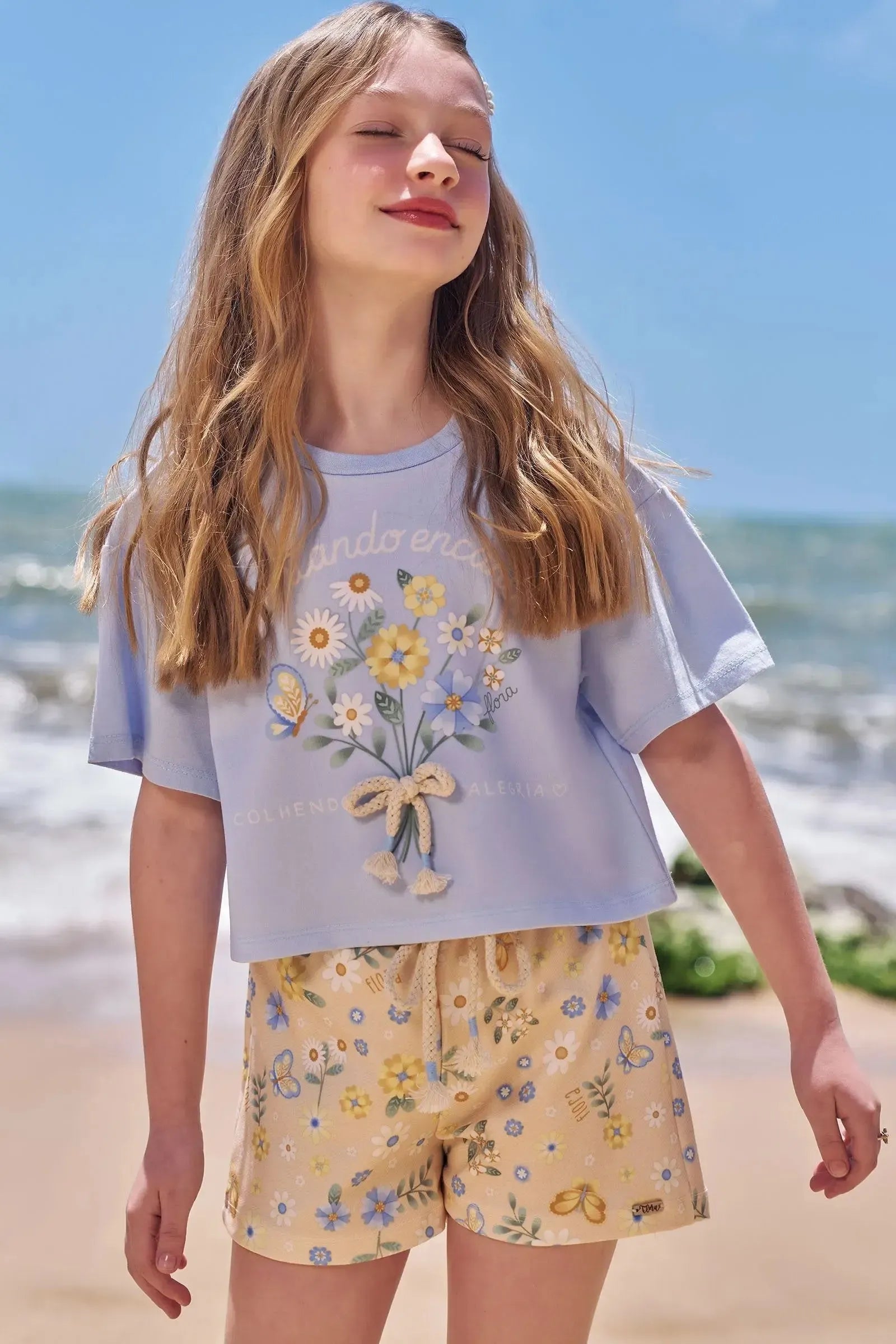 Conjunto de Blusa em Meia Malha e Shorts em Molecotton 94944 Infanti Infantil Menina