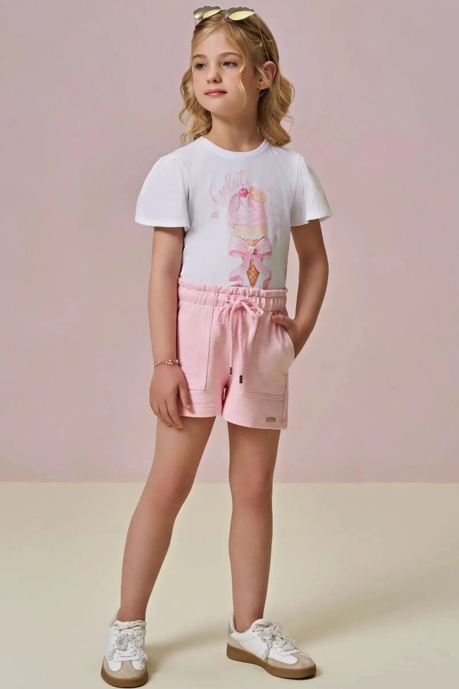 Conjunto de Blusa em Meia Malha e Shorts em Moletom sem Pelúcia 96267 Infanti Infantil Menina