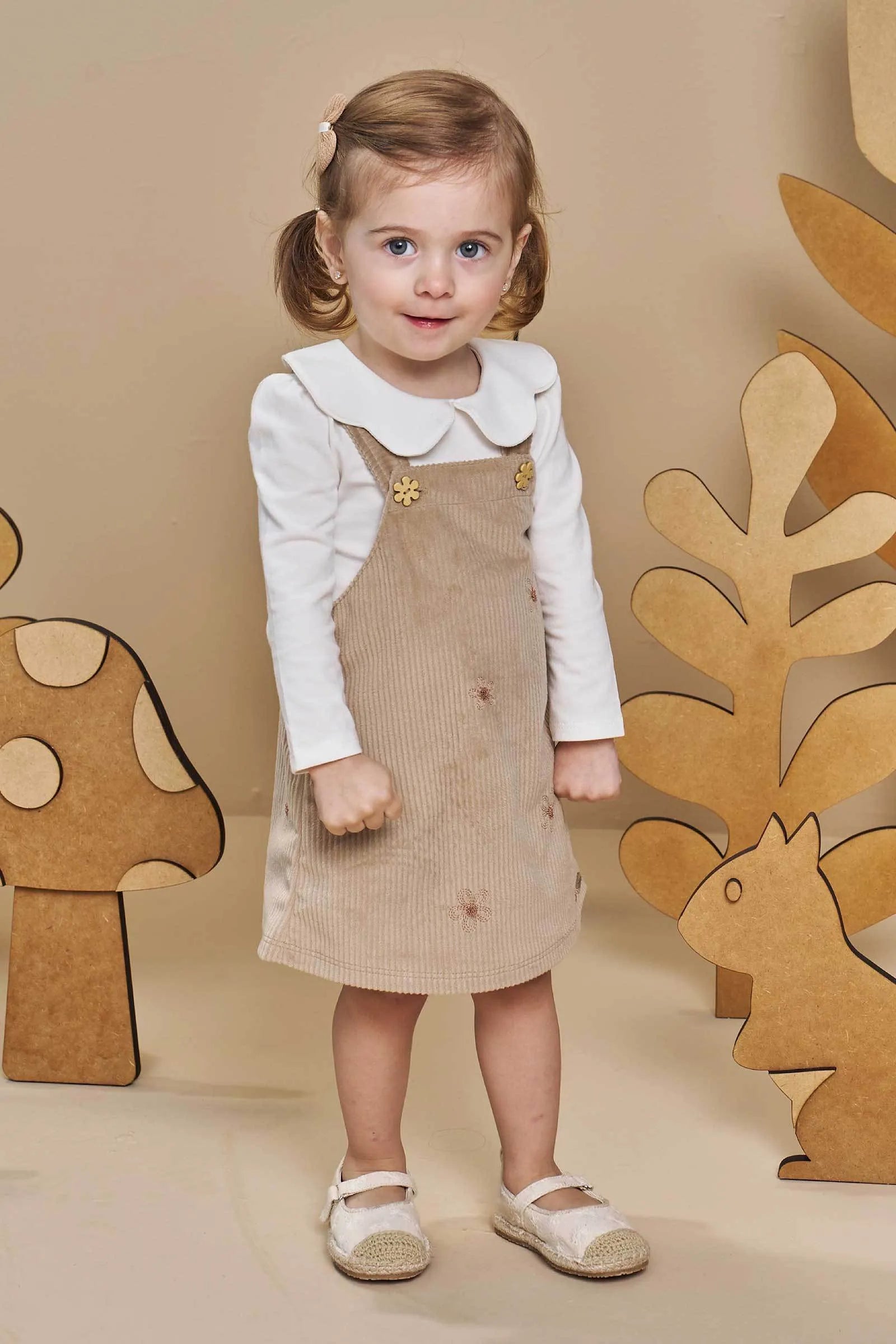 Conjunto de Body em Cotton com Salopete em Malha Veludo Cotelê Bordado 93484 Infanti Bebê Menina