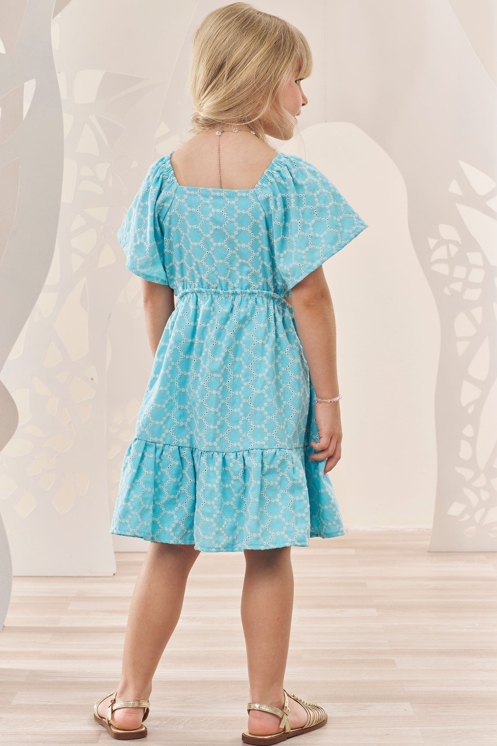 Vestido em Linho Bordado Dolce 74242 Infanti